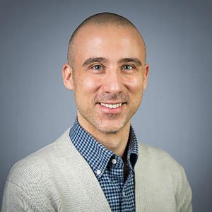Dr. Burak Sencer